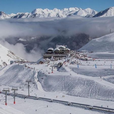 Studio Cosy Avec Balcon, Parking Et Coin Nuit Separe - 4 Couchages A Cauterets - Fr-1-234-249 Экстерьер фото